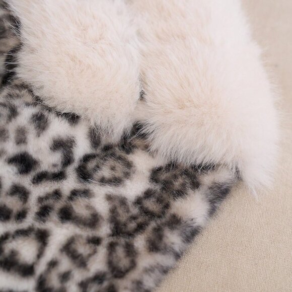 White Casual Women's Faux Fur Leopard Print Long Sleeve Coat - Picture 8 of 8